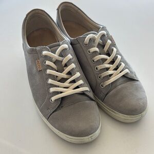 ECCO Gray Sneaker with Suede Finish